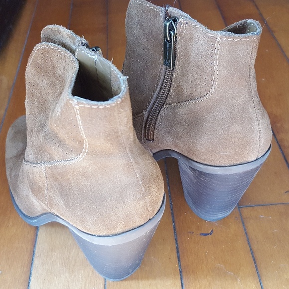 Suede leather booties sz 6.5 Jessica Simpson - Picture 3 of 7